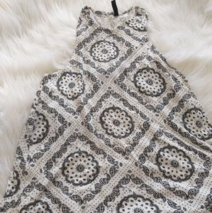 H&M divided top